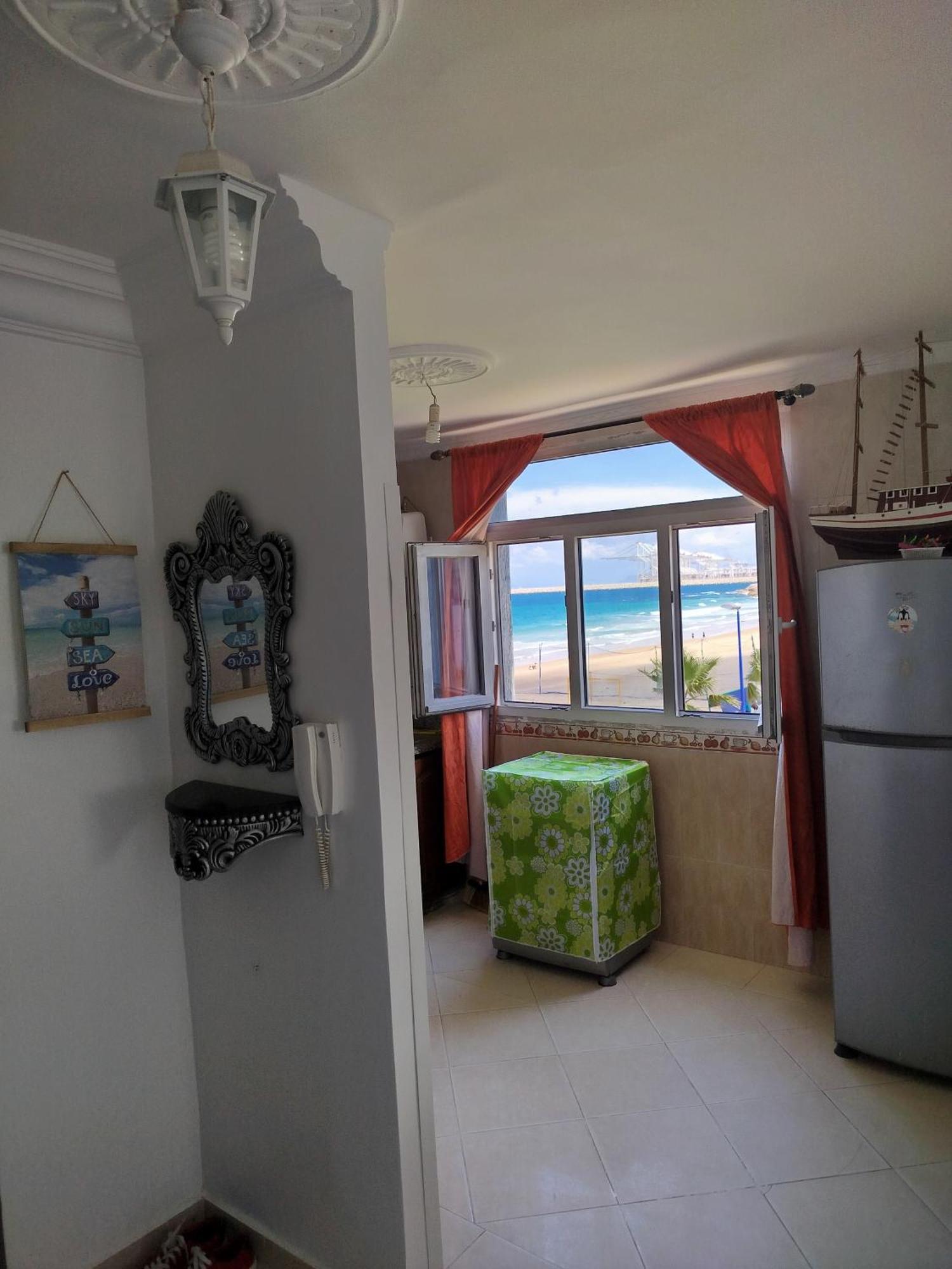 Apartment Corniche Ksar Sgher Ksar Sghir Exteriör bild